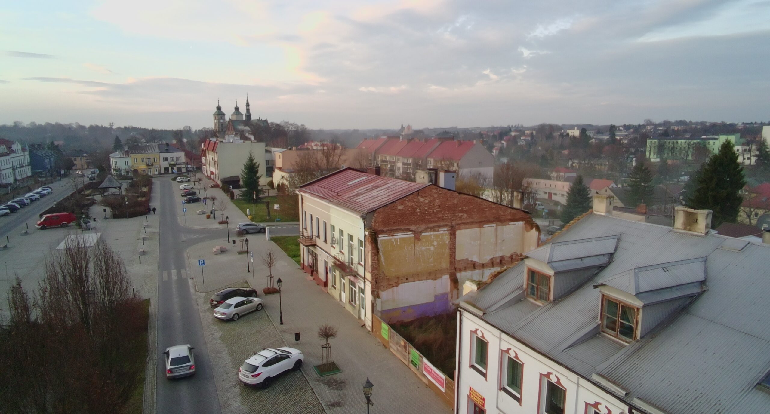 Widok na 1299 w Opatowie